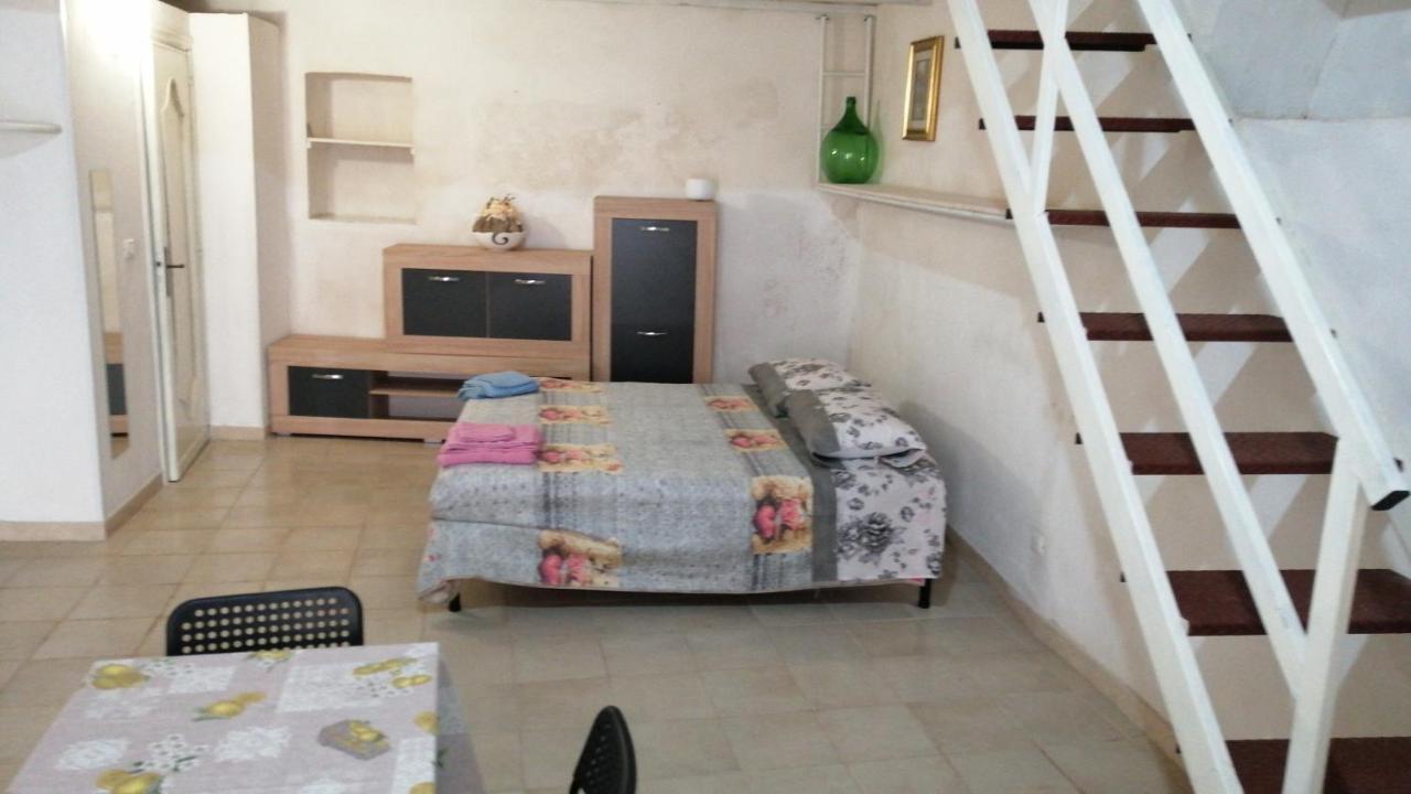 Casa Vacanze Battista 46 Гротталье Экстерьер фото